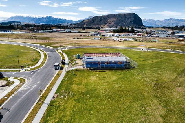 42 Doug Ledgerwood Drive Wanaka_3