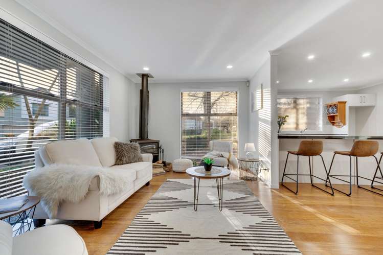 75 Bruce Pulman Drive Takanini_6