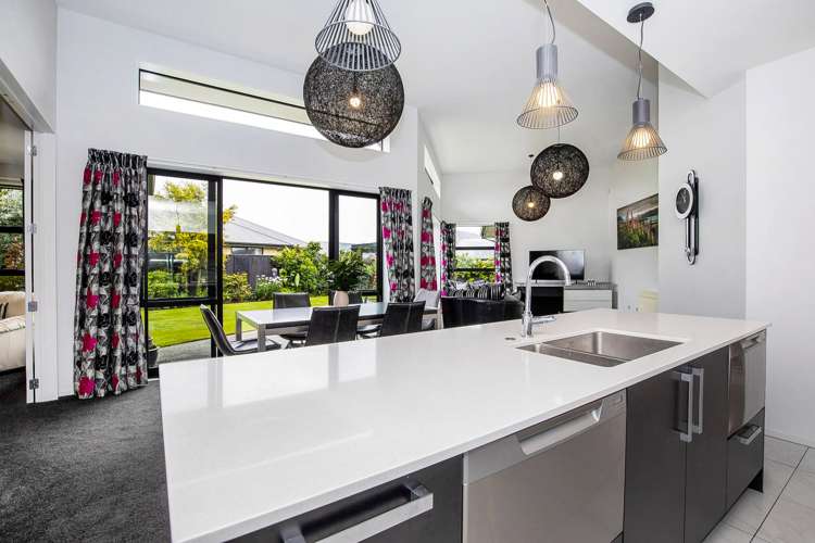 14 Louis Lane Rolleston_7