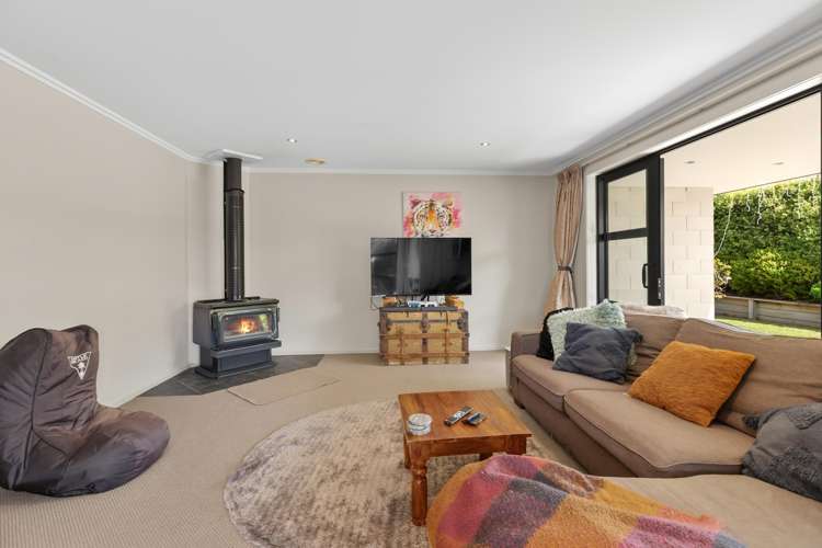 1 Mary Lane Lake Hawea_7