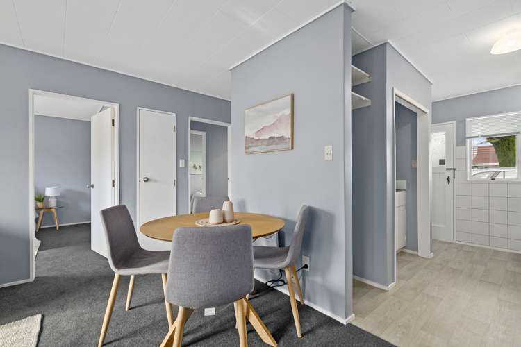 2/37 Merton Street Trentham_2