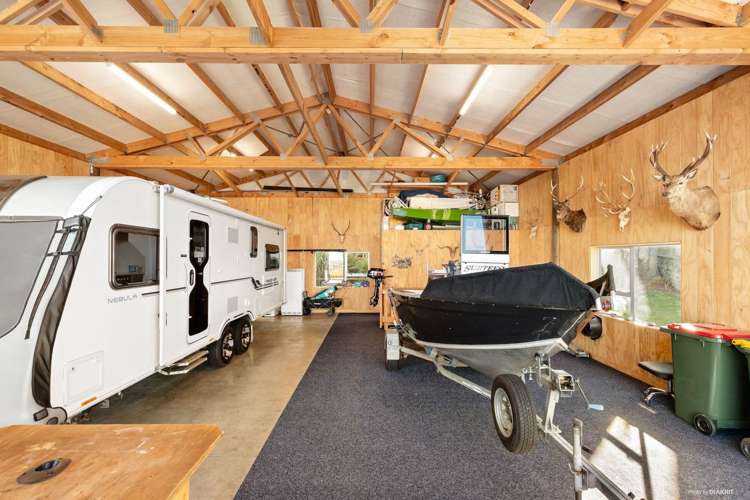 381 Upper Queen Street Pukekohe_13