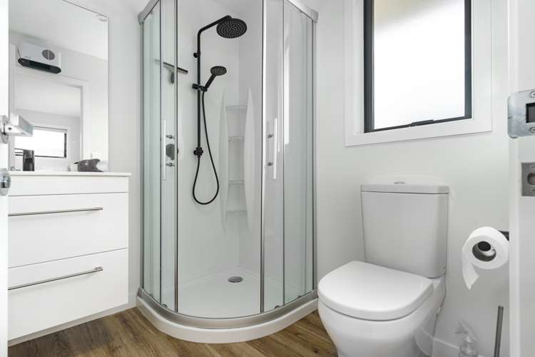 13 Bonecrusher Street Lincoln_13