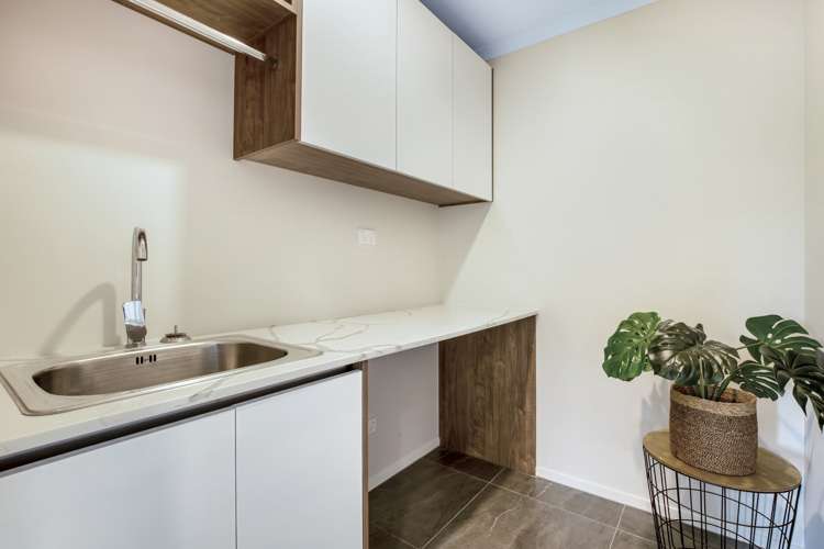 1/153 Gordonton Road Puketaha_15