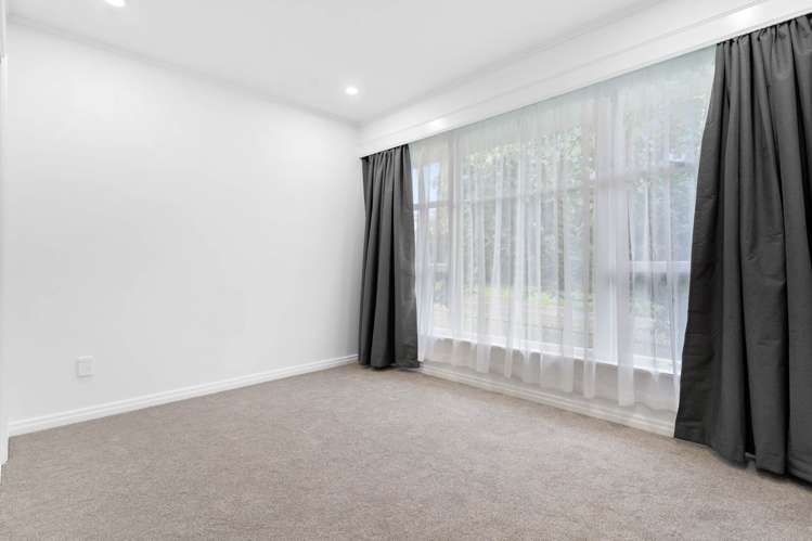 2/10 Mears Place Epsom_7