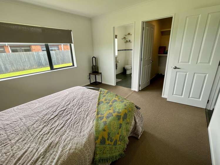 30 Kestrel Avenue Welcome Bay_24