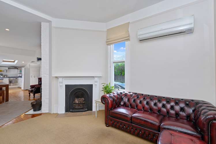 23 Gresford Street Edgeware_5