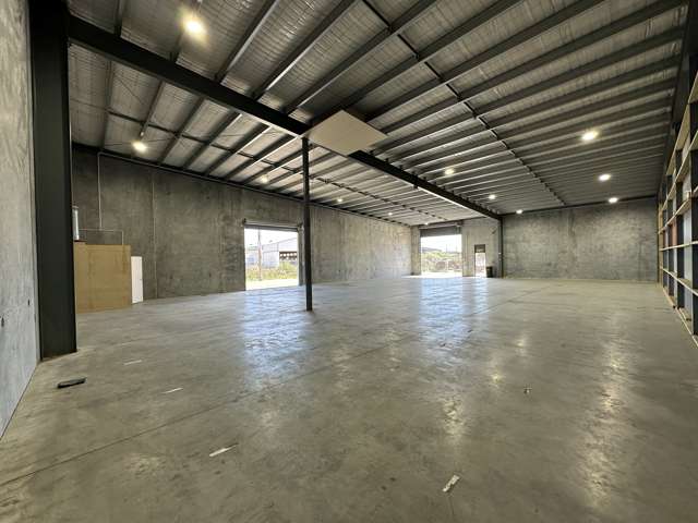 Tenancy 3/190 Prebensen Drive Onekawa_4