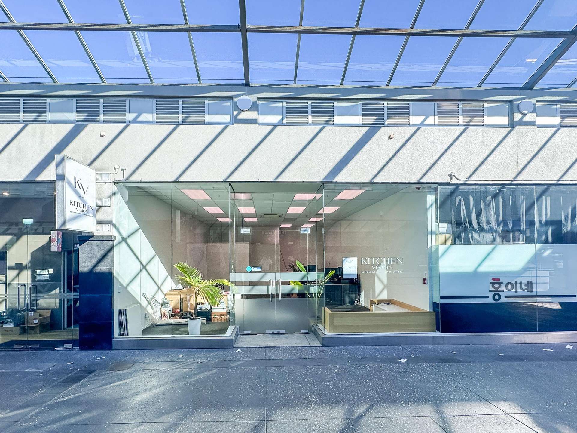 Shop 4/62-78 Hurstmere Road Takapuna_0