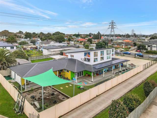 300 Massey Road Mangere East_4