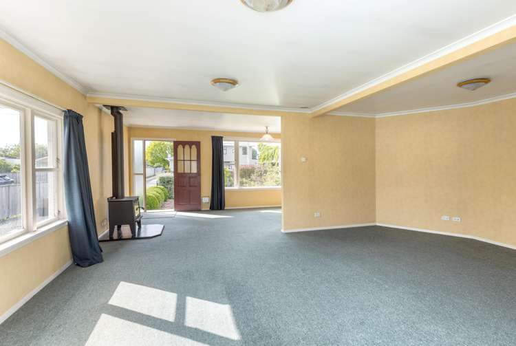 13 Armstrong Avenue Carterton_4