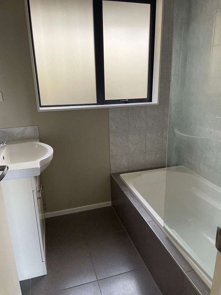 2/15A Matai Street Waiuku_5