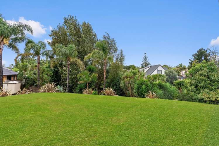 17 Blakewell Place Beachlands_22