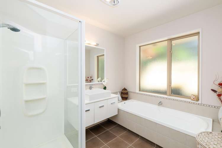 2 Cyclamen Place Aidanfield_16