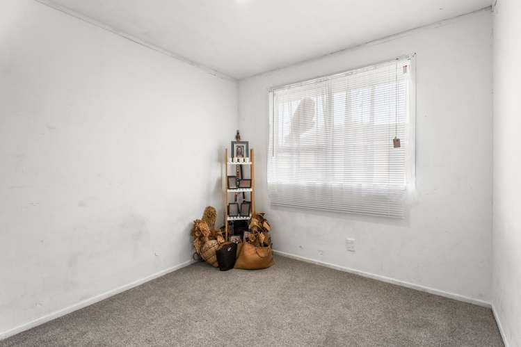 14 Dissmeyer Drive Clover Park_9