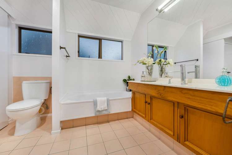 7 Baleden Lane Mount Eden_15