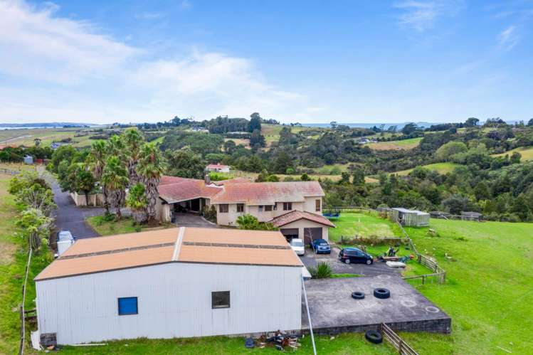 136 Okura River Road Okura_48