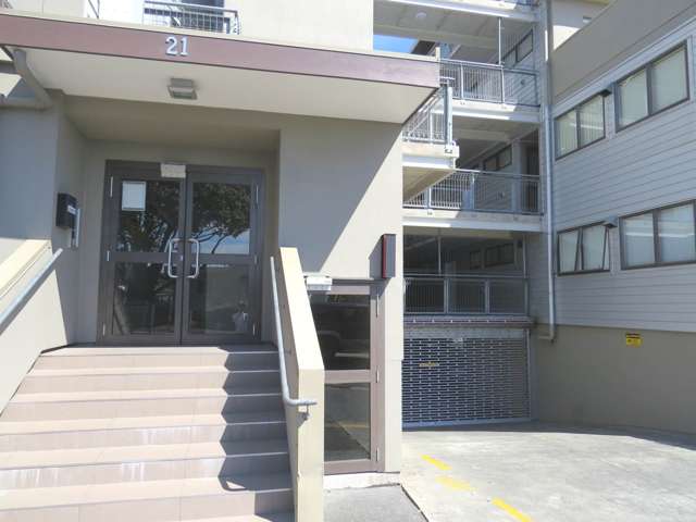 4g/21 Saint Jude Street Avondale_1