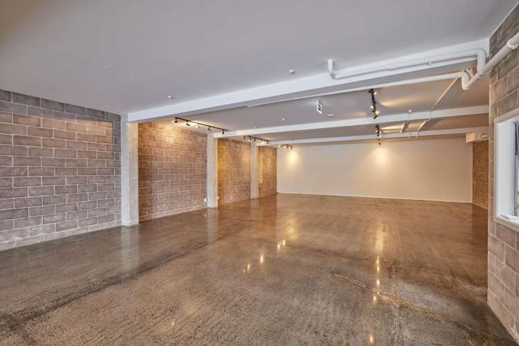 20 Newton Road Newton_2