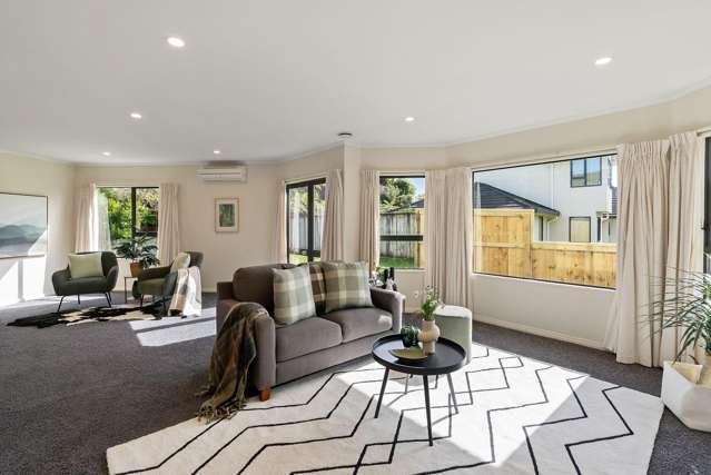 69 Joseph Banks Drive Whitby_2