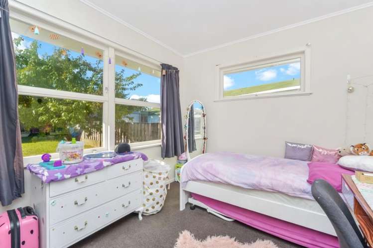 11 Yvonne Street 1107_13