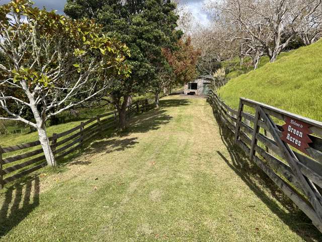 102B James Road Maungaturoto_1