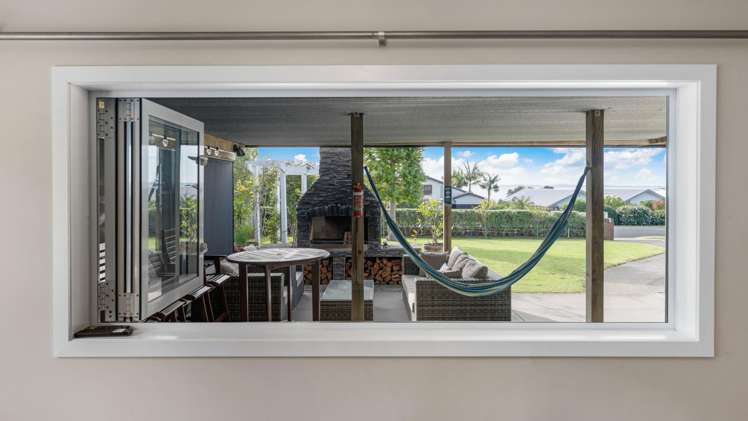 48 Torkar Road Clarks Beach_18