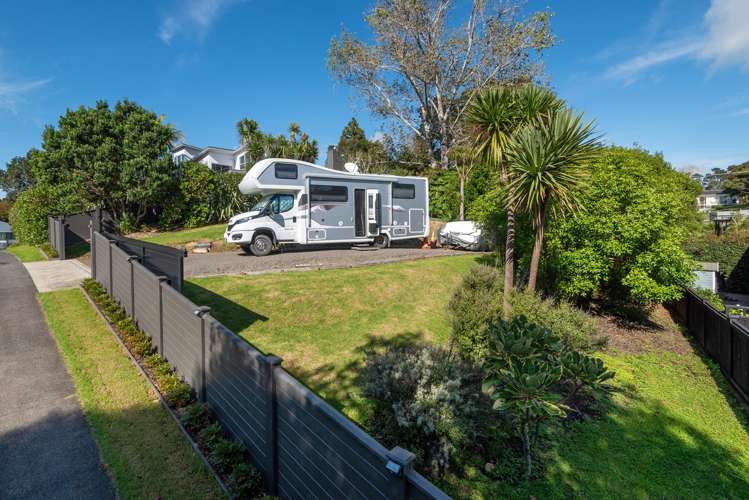 2 Pounamu Avenue Greenhithe_19