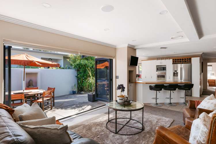 8 Contour Avenue Pyes Pa_2