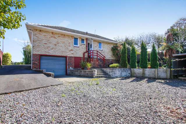 62 Botany Road Botany Downs_3