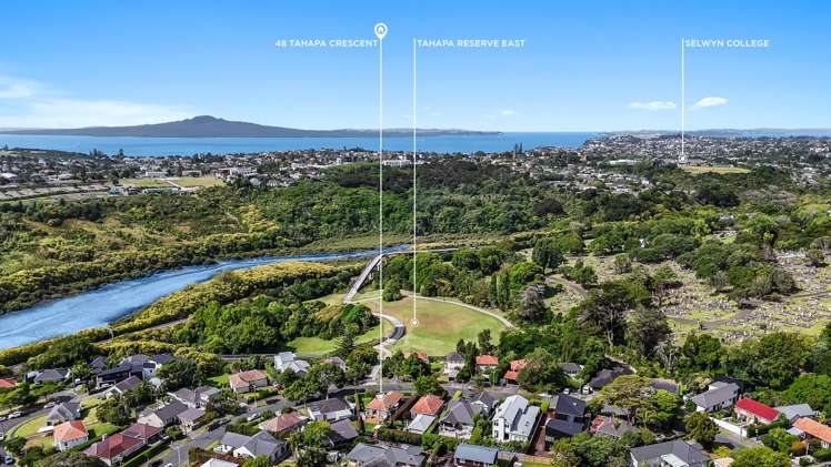 48 Tahapa Crescent Meadowbank_24