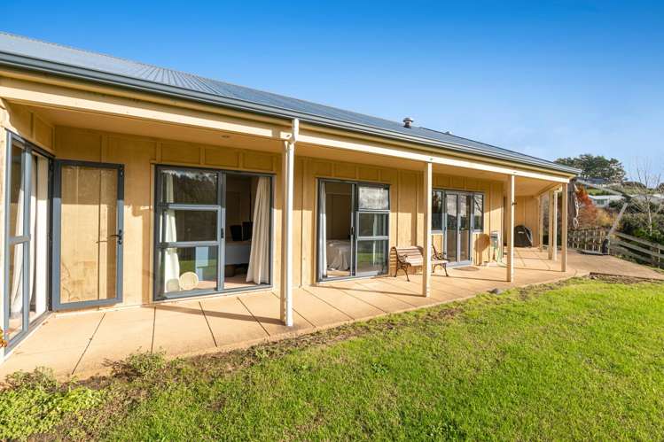 11 Pineview Lane Helensville_21