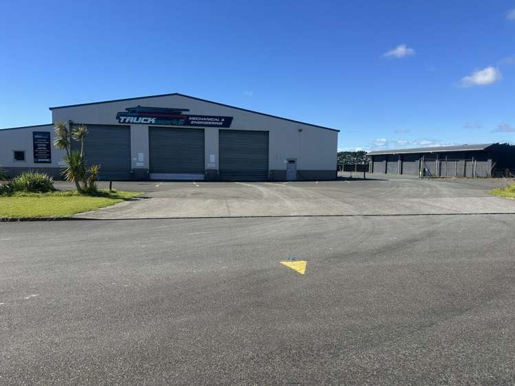 208 De Havilland Drive Bell Block_14