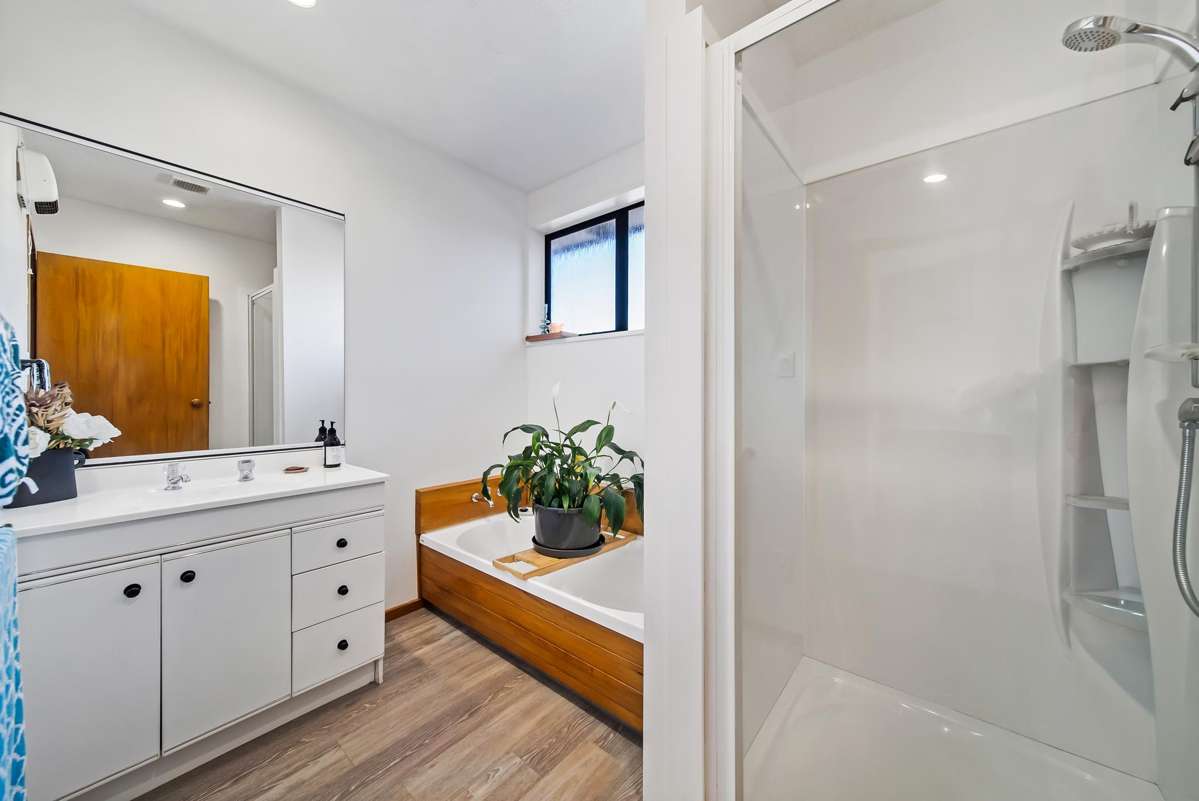 2/21B Northcote Road_3