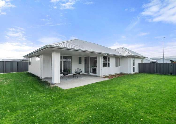 22 Hereford Drive 10114_8
