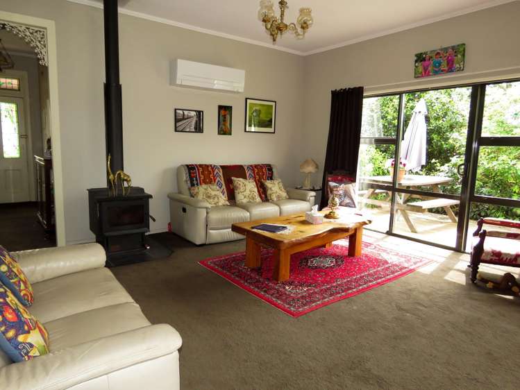 83 Dick Street Reefton_16