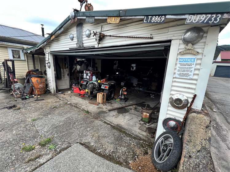 49 Shiel Street Reefton_12