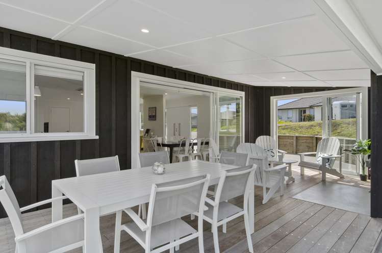 47 Laly Haddon Place Matakana_3