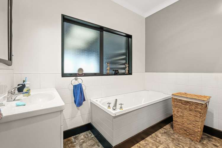 200 Barkers Hill Road Whataupoko_24