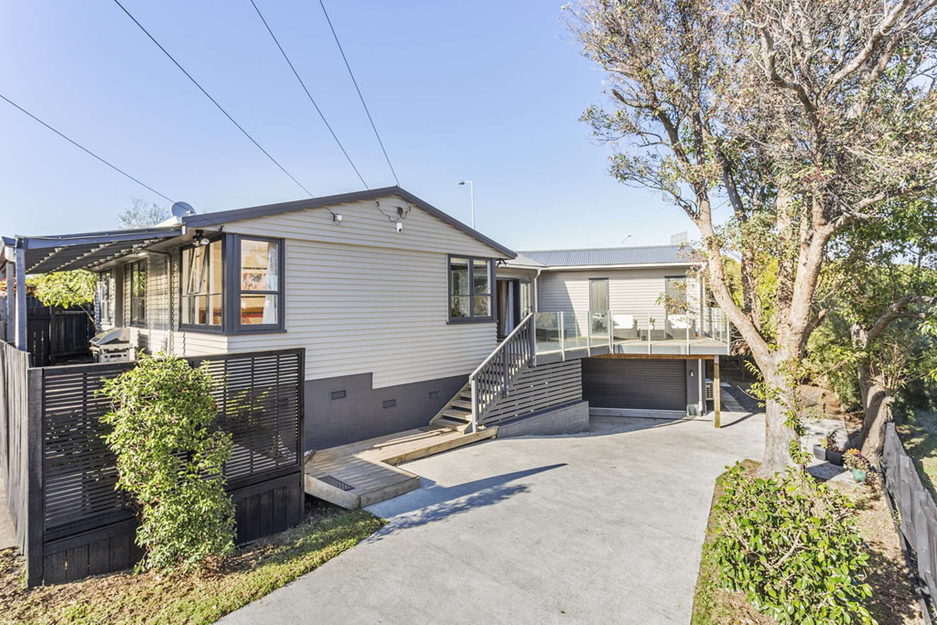 92 Commissariat Road Mount Wellington_0