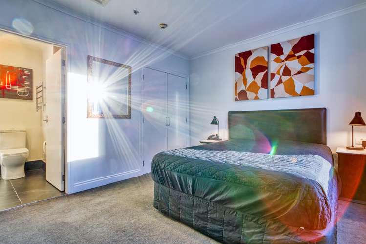 2104/171 Queen Street City Centre_13