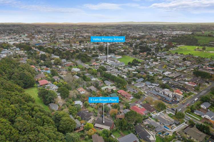 5 Len Brown Place Pukekohe_24