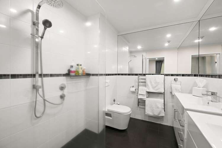 40I Thackeray Street 500063_11