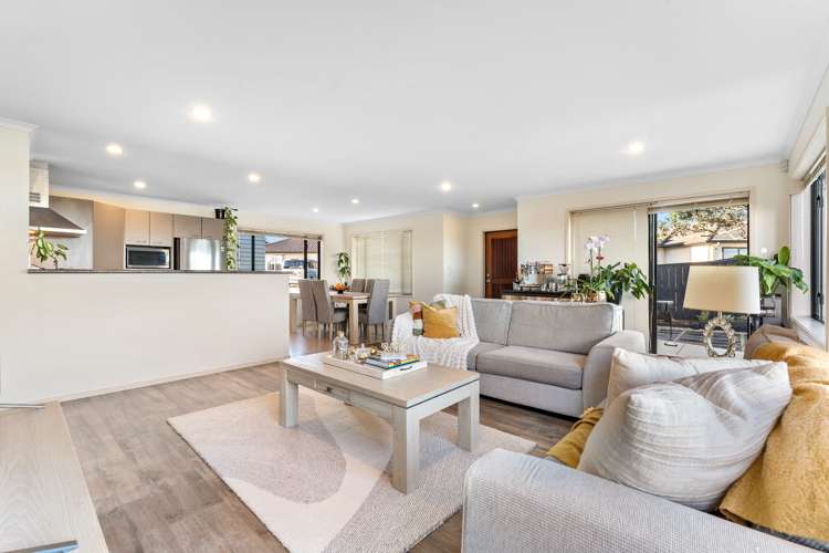 10 The Rise Gulf Harbour_5