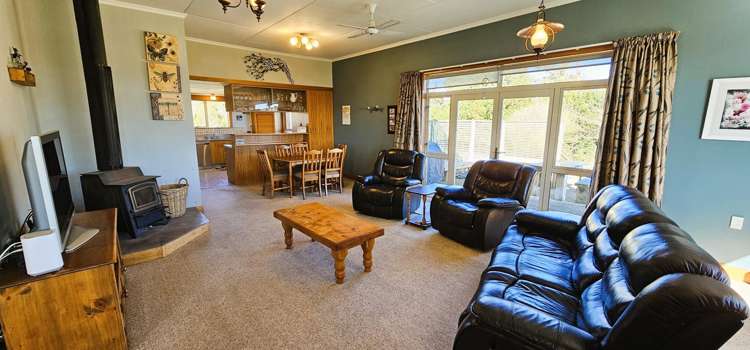 169 Charters Road Waikoikoi_12