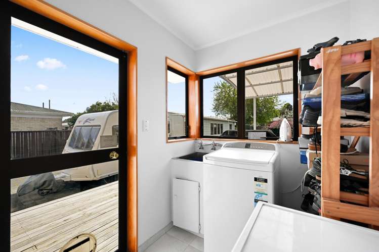 49 Fenwick Crescent Hillcrest_13