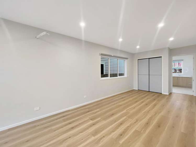 12E Ranui Station Road Ranui_2