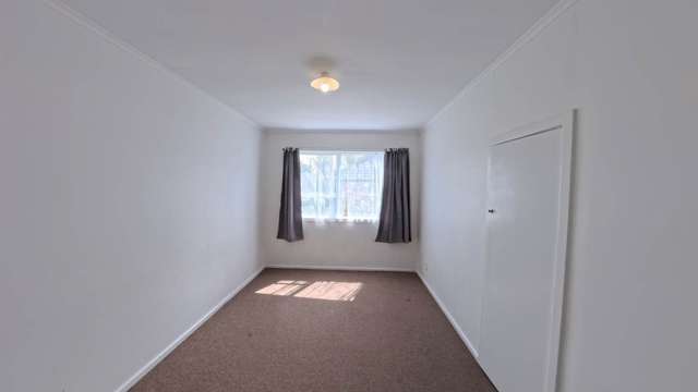 1/61 Clevedon Road Papakura_3