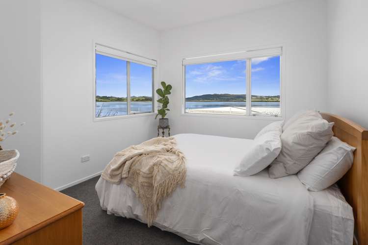 5 Munro Street Onerahi_11