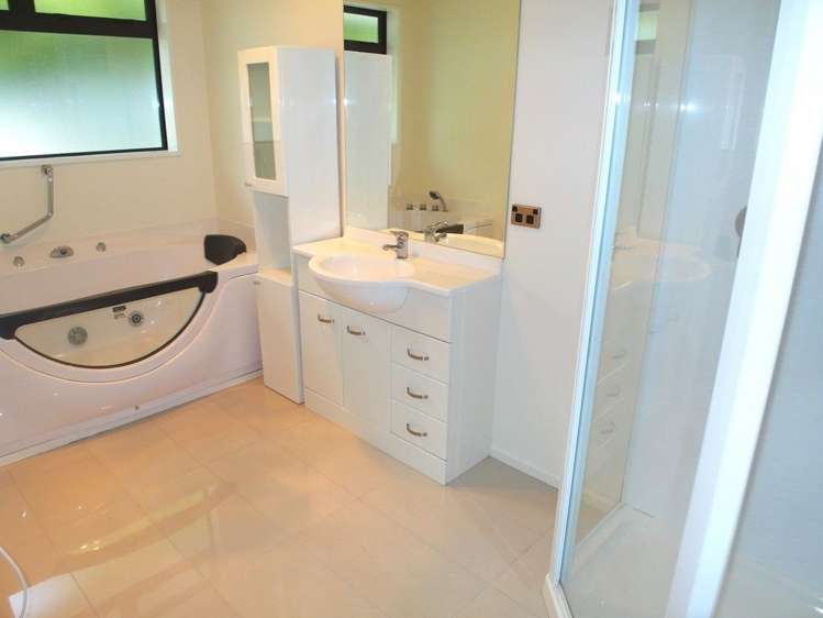 12 Len Hale Place Parklands_10